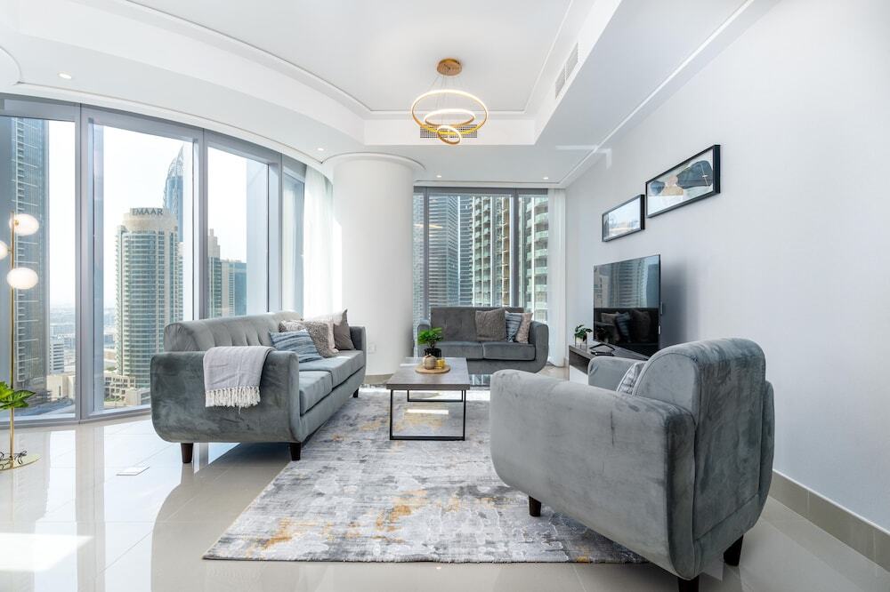 Дубай: Whitesage - Modern and Unique Apartment with Fountain Views