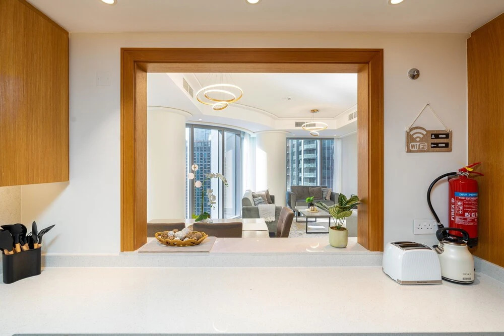 Дубай: Whitesage - Modern and Unique Apartment with Fountain Views