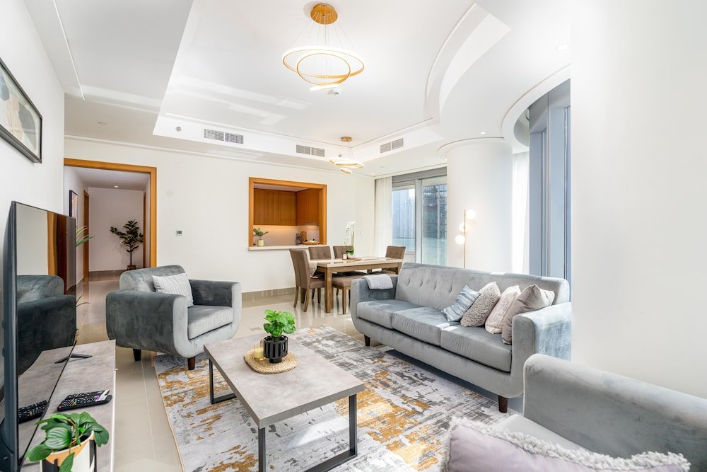 Дубай: Whitesage - Modern and Unique Apartment with Fountain Views