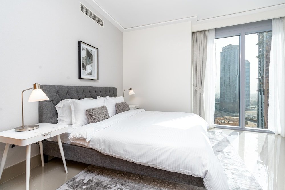 Дубай: Whitesage - Modern and Unique Apartment with Fountain Views