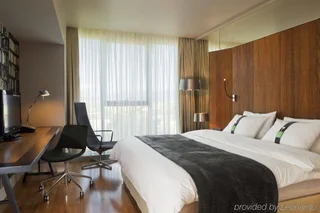 Тбилиси: Holiday Inn Tbilisi, an IHG Hotel Mimino