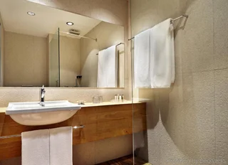 Тбилиси: Holiday Inn Tbilisi, an IHG Hotel Mimino