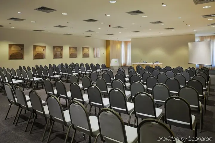 Тбилиси: Holiday Inn Tbilisi, an IHG Hotel Mimino