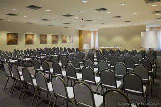 Тбилиси: Holiday Inn Tbilisi, an IHG Hotel Mimino
