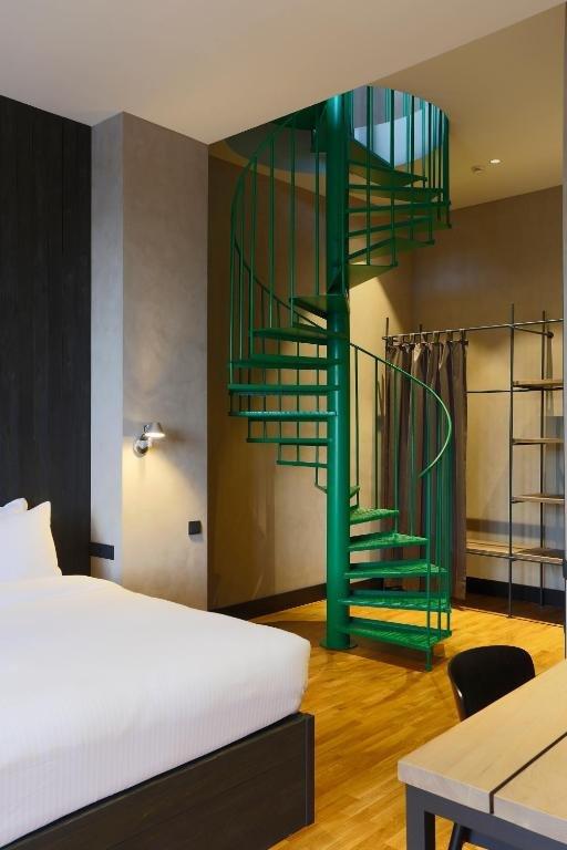 Тбилиси: Hotel Zeg Mimino