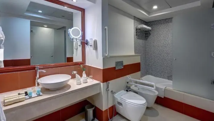 Дубай: Gorgeous 1- Bed Apartment Near Mall of Emirates