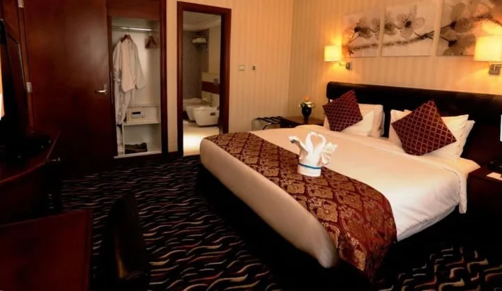Дубай: Gorgeous 1- Bed Apartment Near Mall of Emirates
