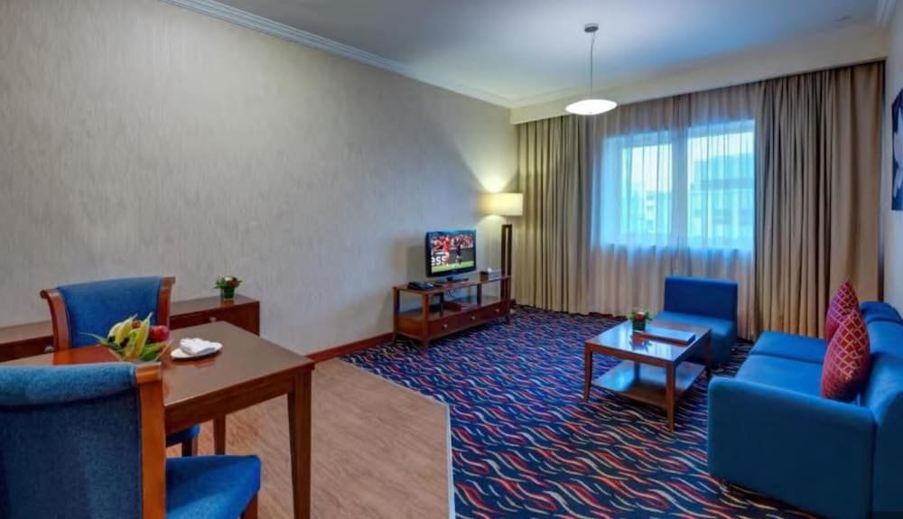 Дубай: Gorgeous 1- Bed Apartment Near Mall of Emirates