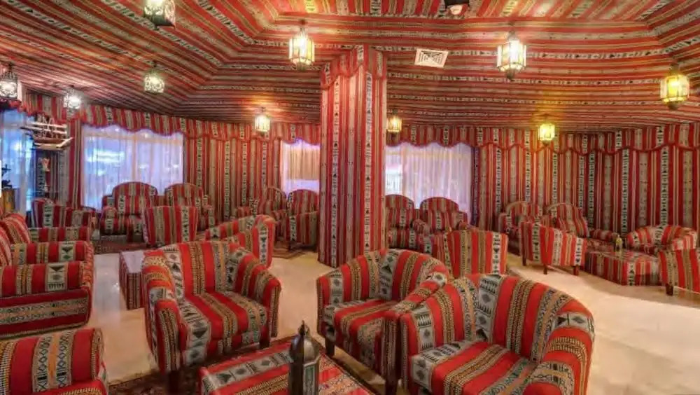 Дубай: Gorgeous 1- Bed Apartment Near Mall of Emirates