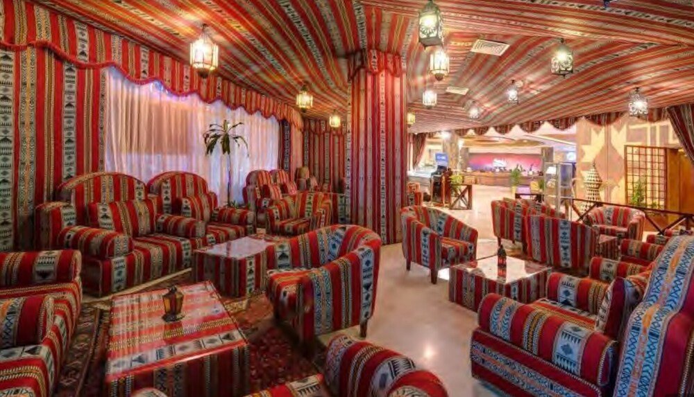 Дубай: Gorgeous 1- Bed Apartment Near Mall of Emirates
