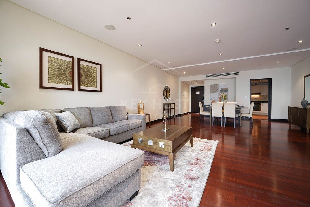 Дубай: Апартаменты Anantara Royal Amwaj Luxurious 1 BR-Palm Jumeirah