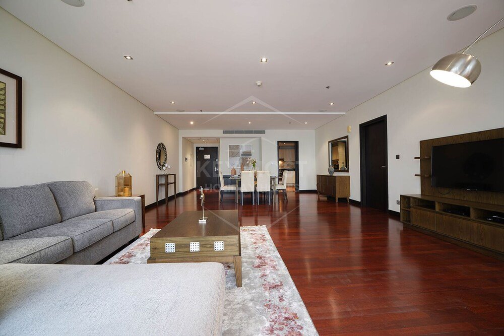 Дубай: Апартаменты Anantara Royal Amwaj Luxurious 1 BR-Palm Jumeirah