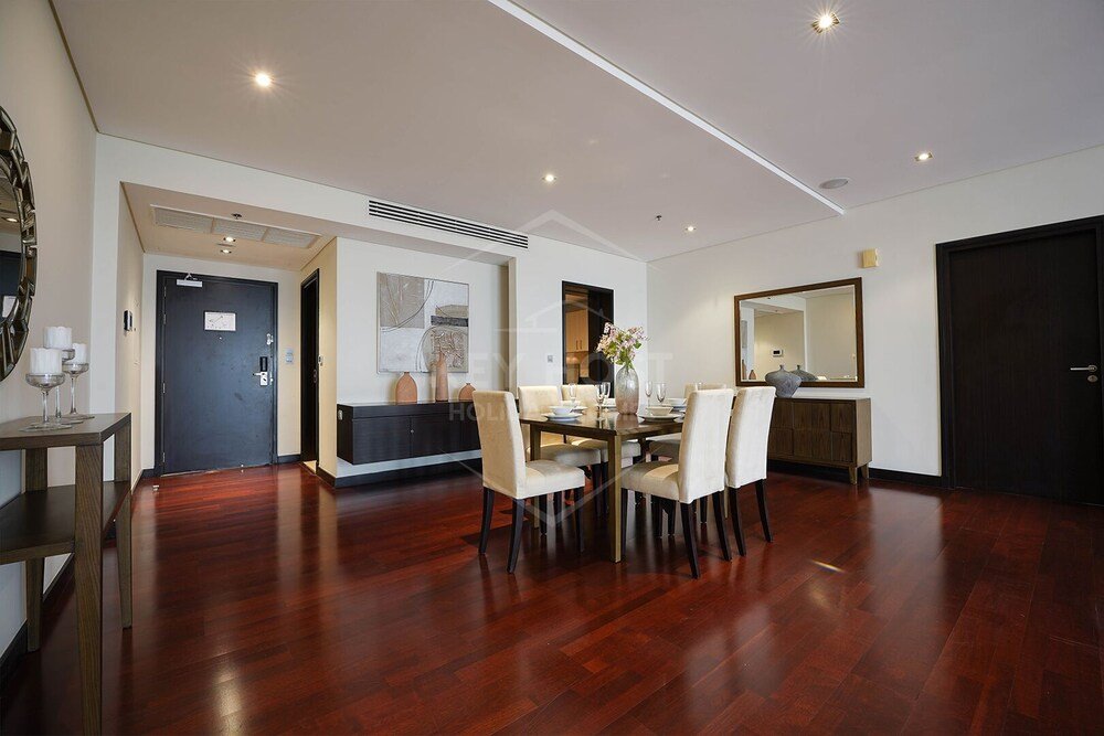 Дубай: Апартаменты Anantara Royal Amwaj Luxurious 1 BR-Palm Jumeirah