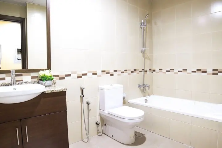 Дубай: Studio Apartment in Hercules Tower