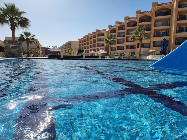 Stunning New 2-bed Apartment Near El Gouna — фото 1