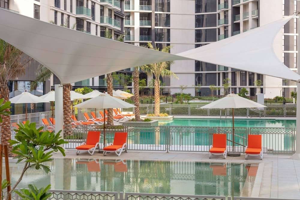 Дубай: Expo Village Serviced Apartments