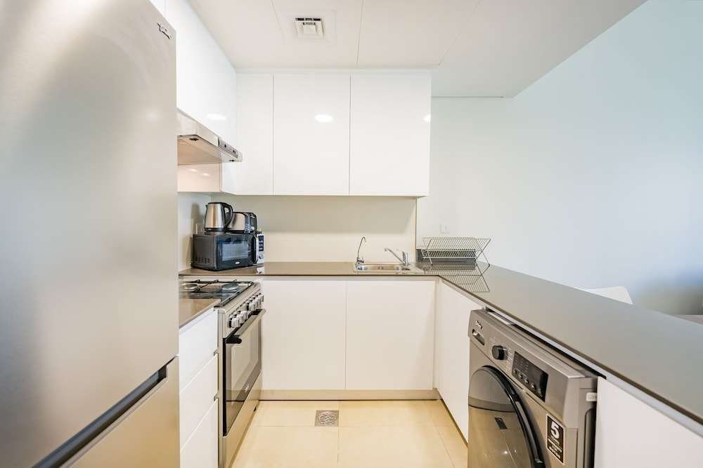 Дубай: Expo Village Serviced Apartments