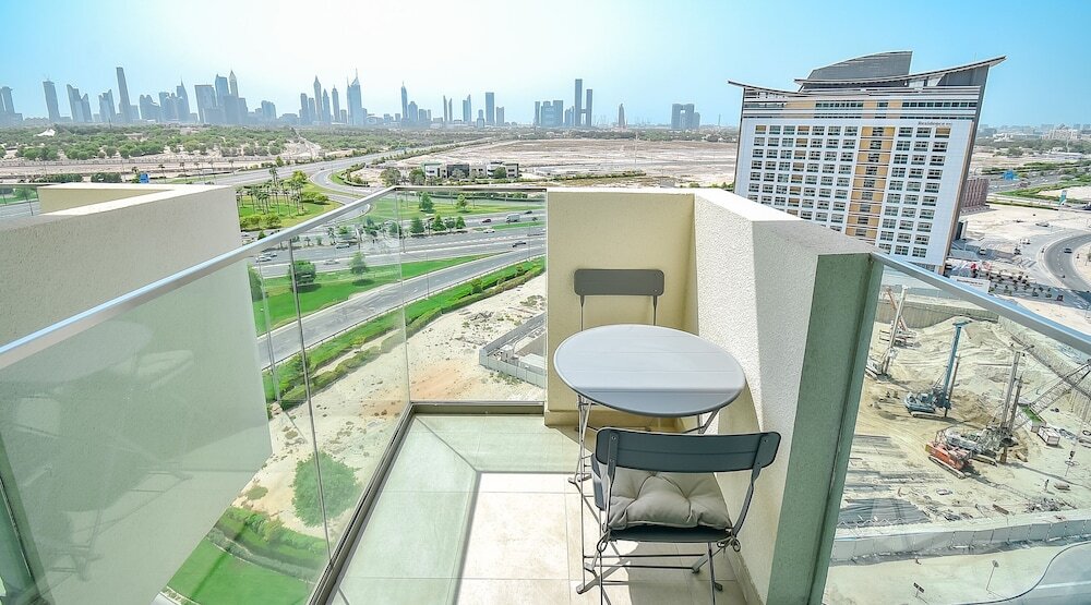 Дубай: Brand New Studio Apartment - Farhad Azizi Jaddaf Dubai