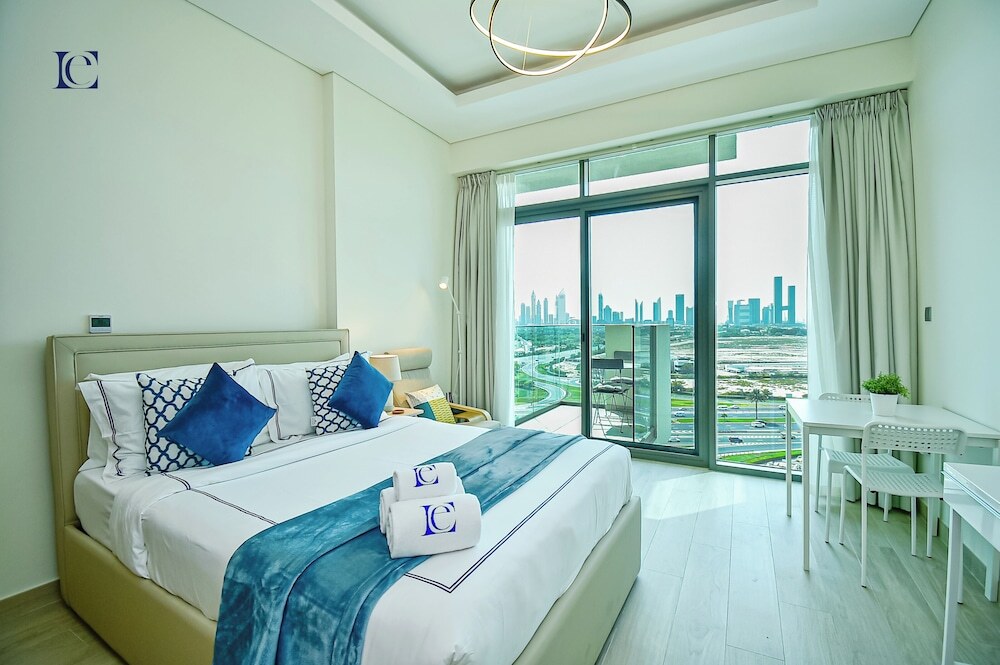 Дубай: Brand New Studio Apartment - Farhad Azizi Jaddaf Dubai