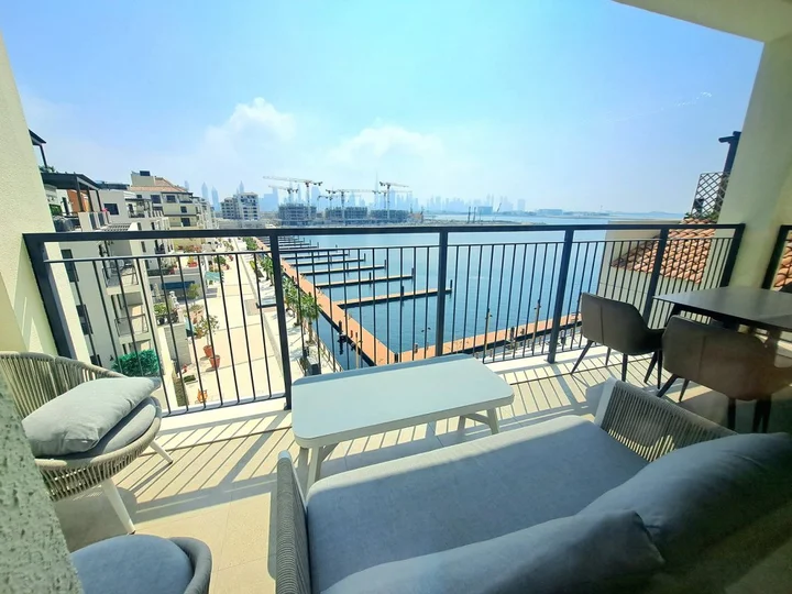 Дубай: Апартаменты PalmBay 4 BR La Mer Sea View