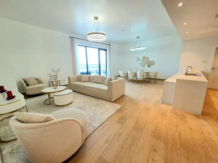 Дубай: Апартаменты PalmBay 4 BR La Mer Sea View