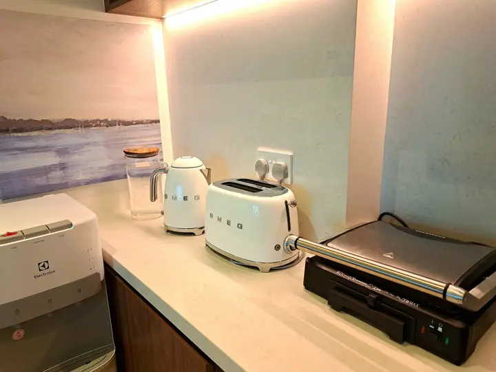 Дубай: Апартаменты PalmBay 4 BR La Mer Sea View