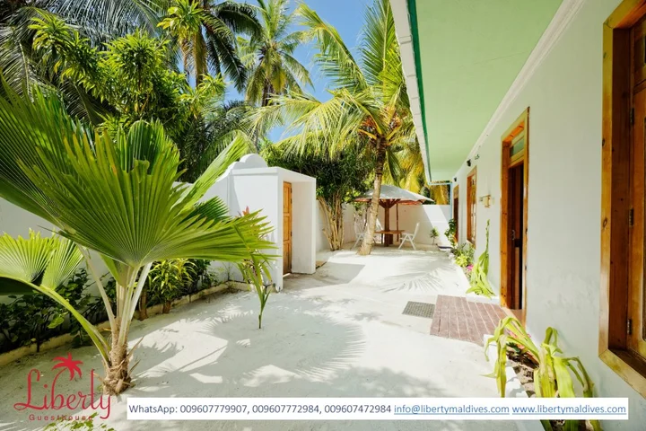 Атолл Алиф-Алиф: Гостевой Дом Liberty Himandhoo
