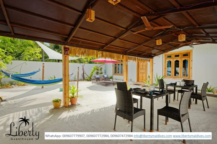 Атолл Алиф-Алиф: Гостевой Дом Liberty Himandhoo