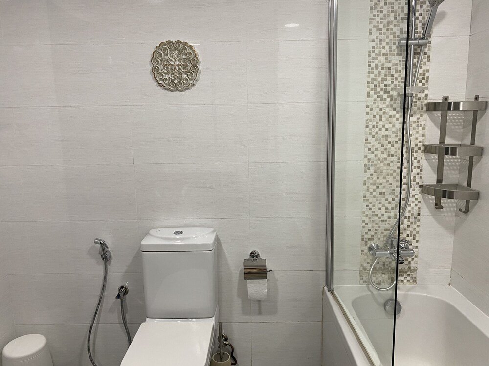 Дубай: La mer Specious Apartment