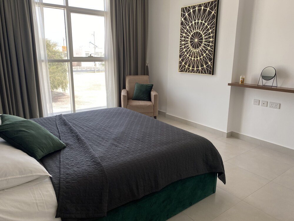 Дубай: La mer Specious Apartment