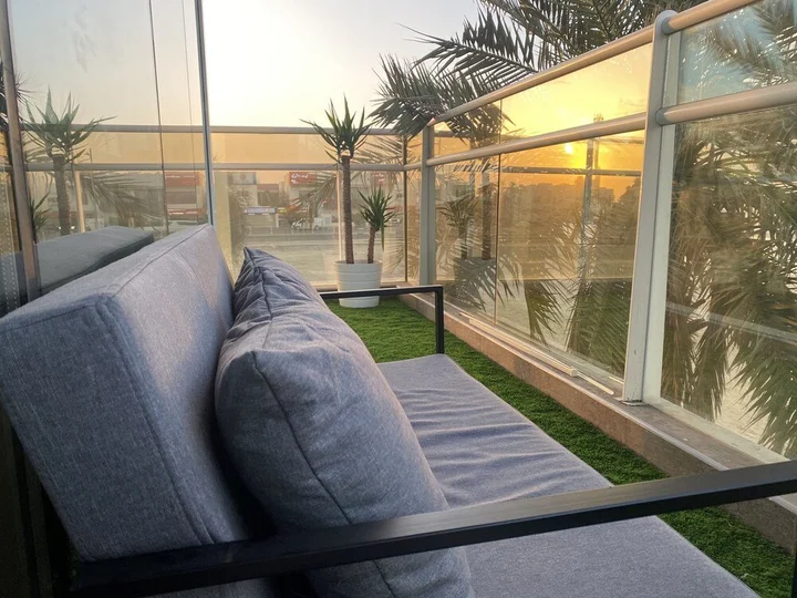 Дубай: La mer Specious Apartment