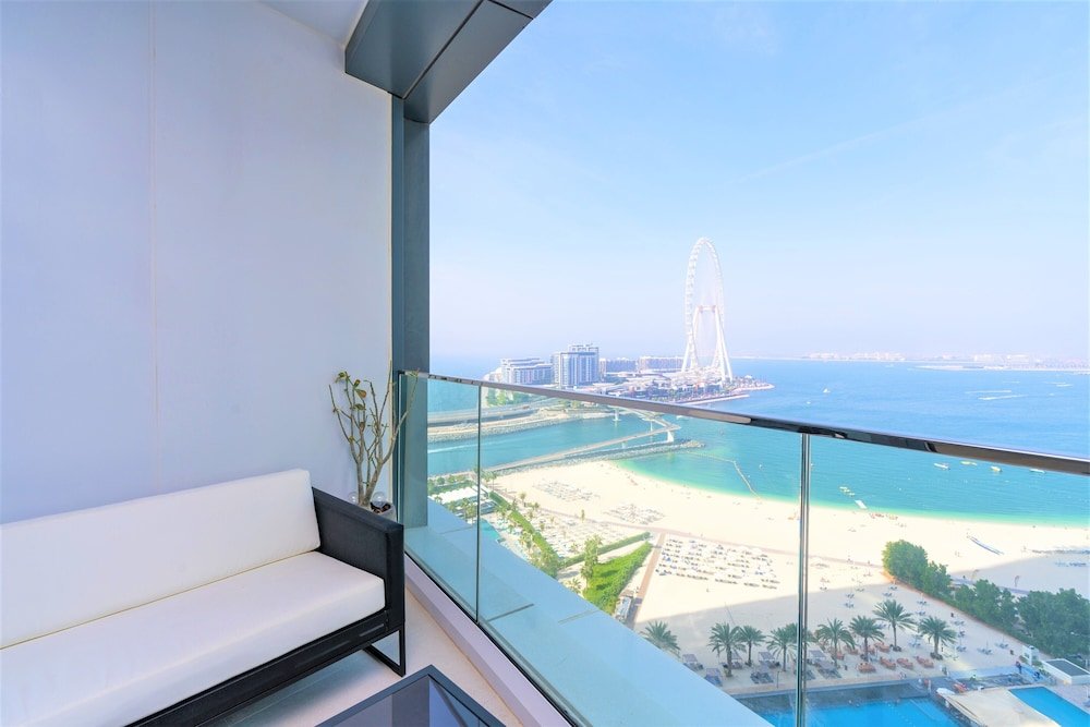 Дубай: Luxury 3B With Sea View at the Address JBR