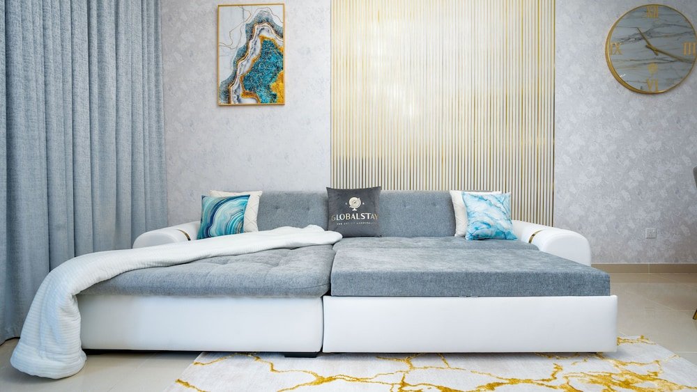 Дубай: GLOBALSTAY Unique new 3BR TH Private Pool