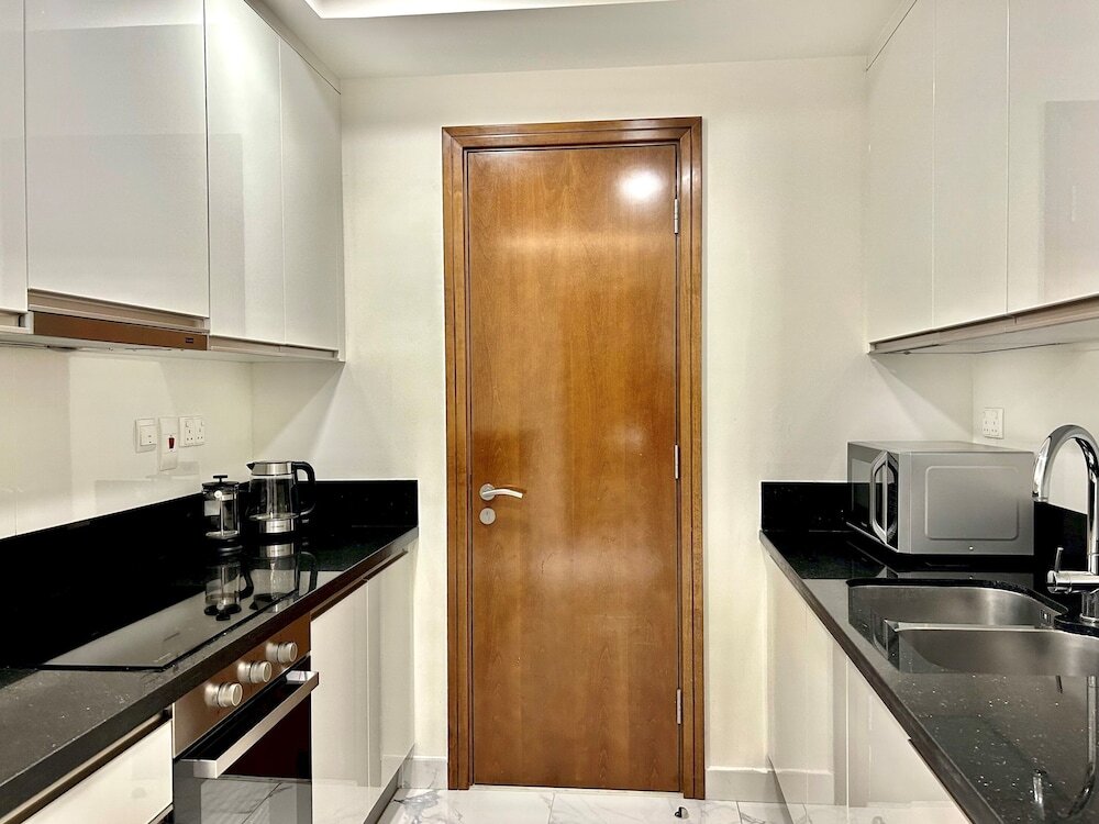 Дубай: Stunning 1bedroom With Balcony in Al Habtoor City