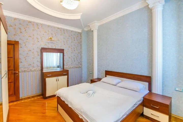Баку: Baku/Diamond Deluxe