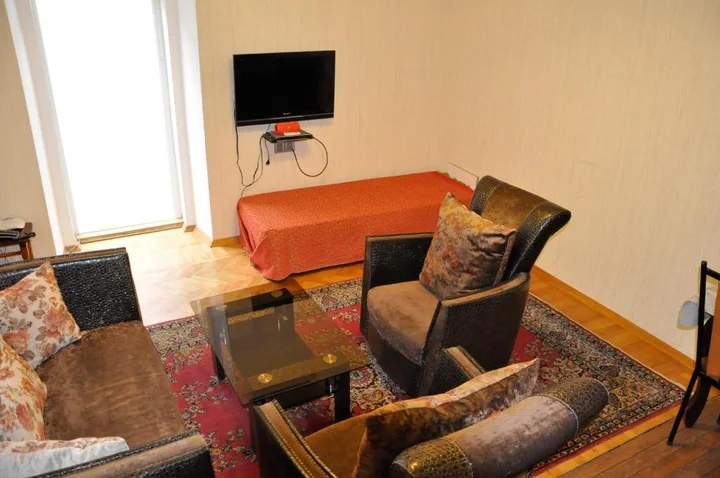 Баку: Diamonds Apartment