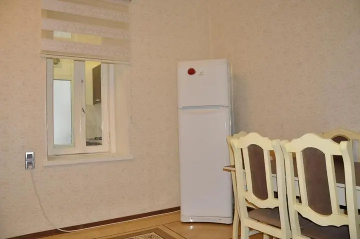 Баку: Diamonds Apartment