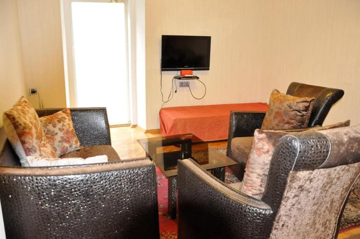 Баку: Diamonds Apartment