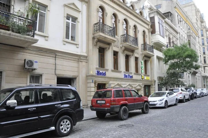 Баку: Diamonds Apartment