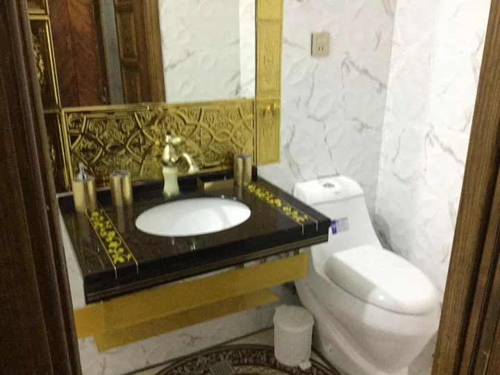 Баку: The Diamond Castle Hotel