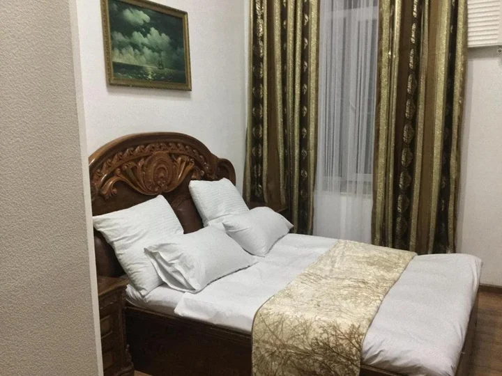 Баку: The Diamond Castle Hotel