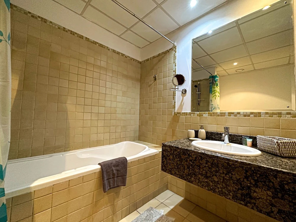 Дубай: Marco Polo - Full Sea & Dubai Eye View | 2 BR | Near JBR Beach