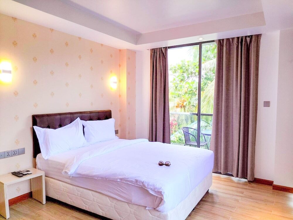 Атолл Алиф-Дхаалу: Ari Grand Hotel & Spa