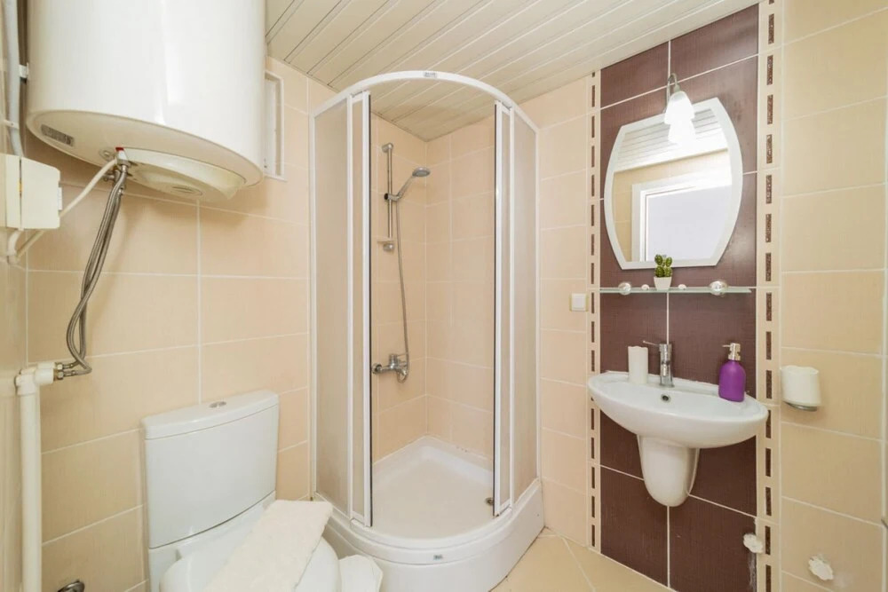 Аксу: Riverside Flat Close to Beach