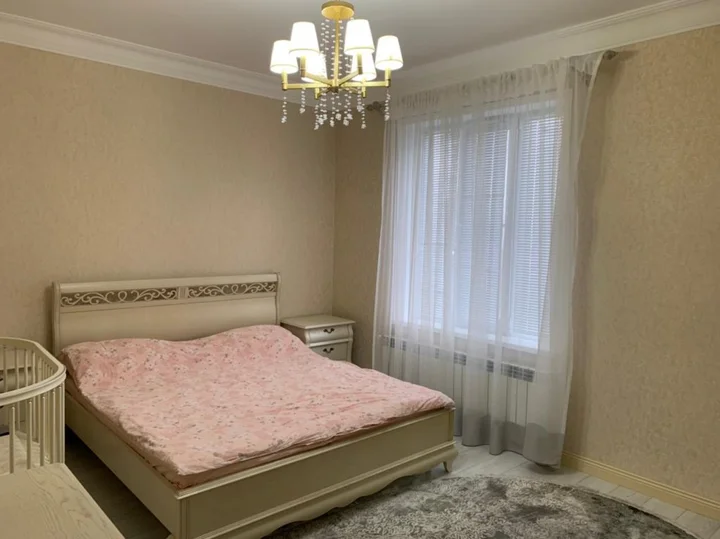Махачкала: Частный Дом У Центральной Площади