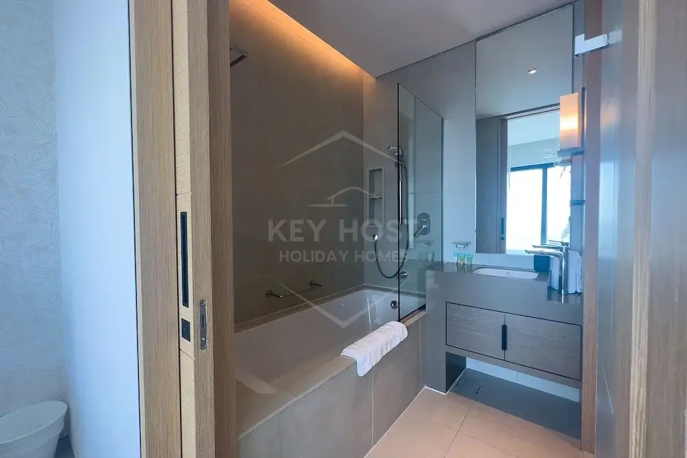 Дубай: KeyHost - Address Beach Residences