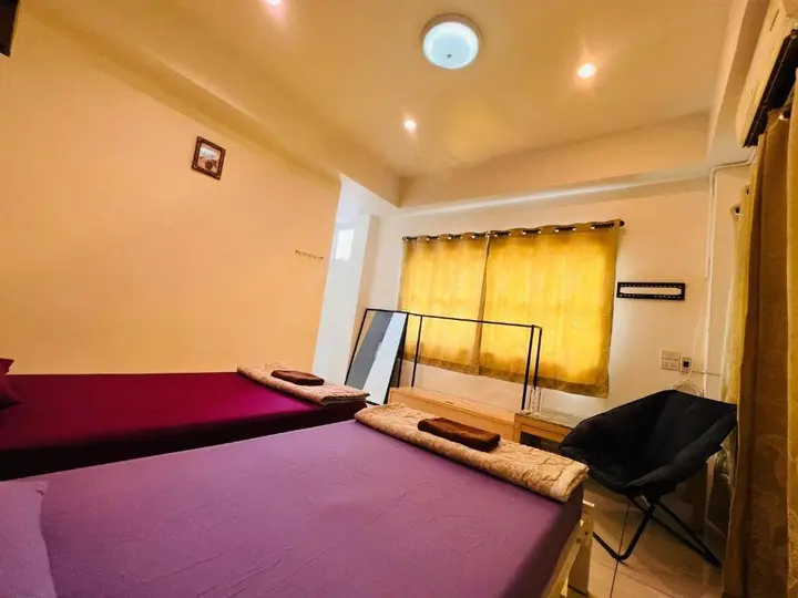 Районг: Aekkalukthai Hostel Rayong