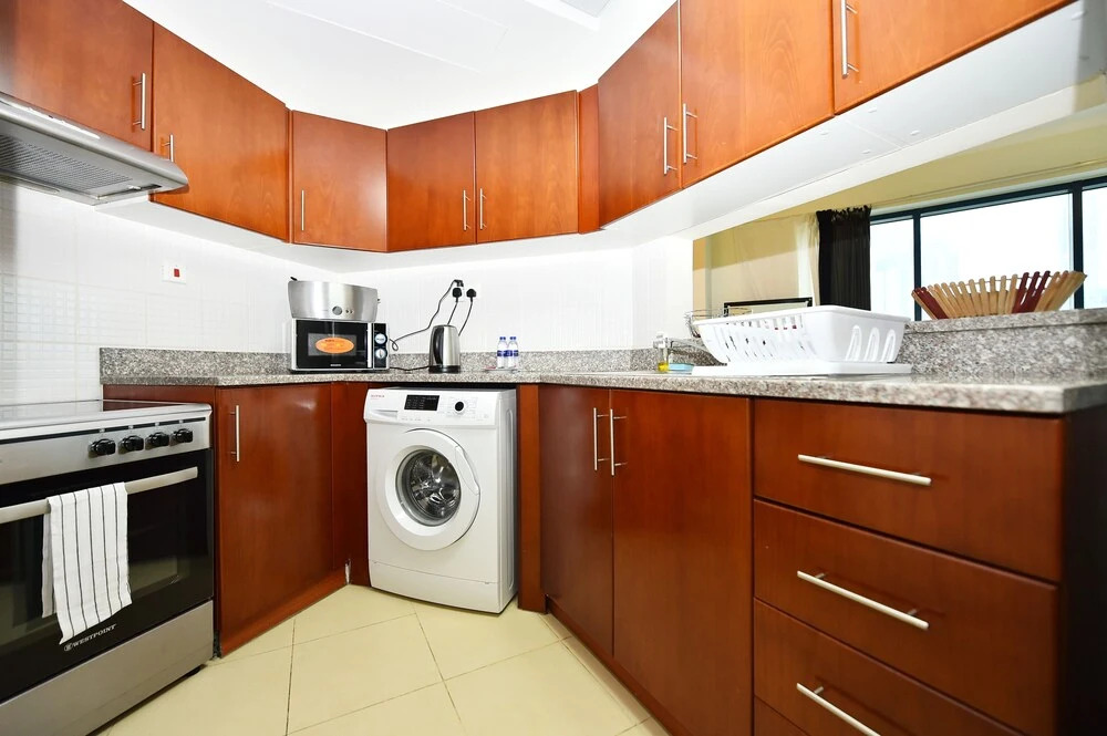 Дубай: DJ - Bright spacious Studio in JLT