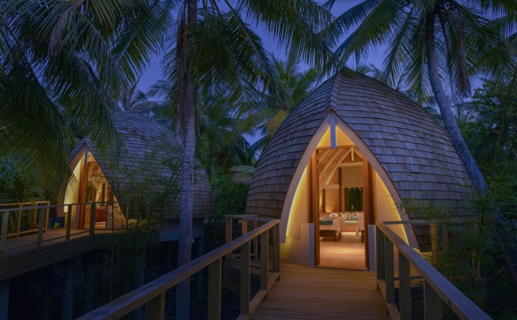 Раа Атолл: Emerald Faarufushi Resort & Spa
