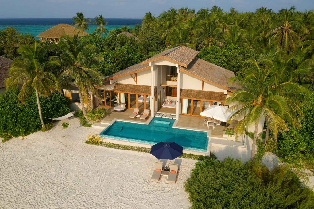 Раа Атолл: Emerald Faarufushi Resort & Spa